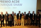 Foto de los ganadores del Premio ACDE enrique Shaw 2021